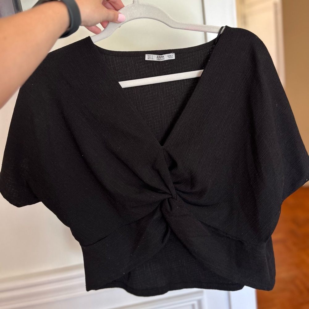 Black Knot Front Top